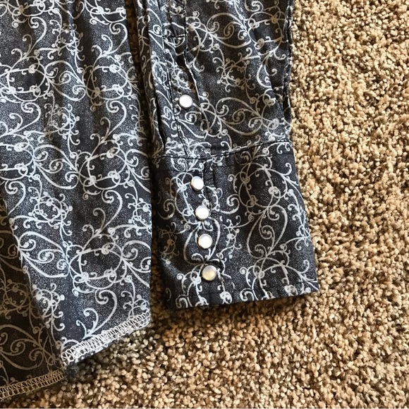 Roper Pearl Snap - Picture 3 of 6